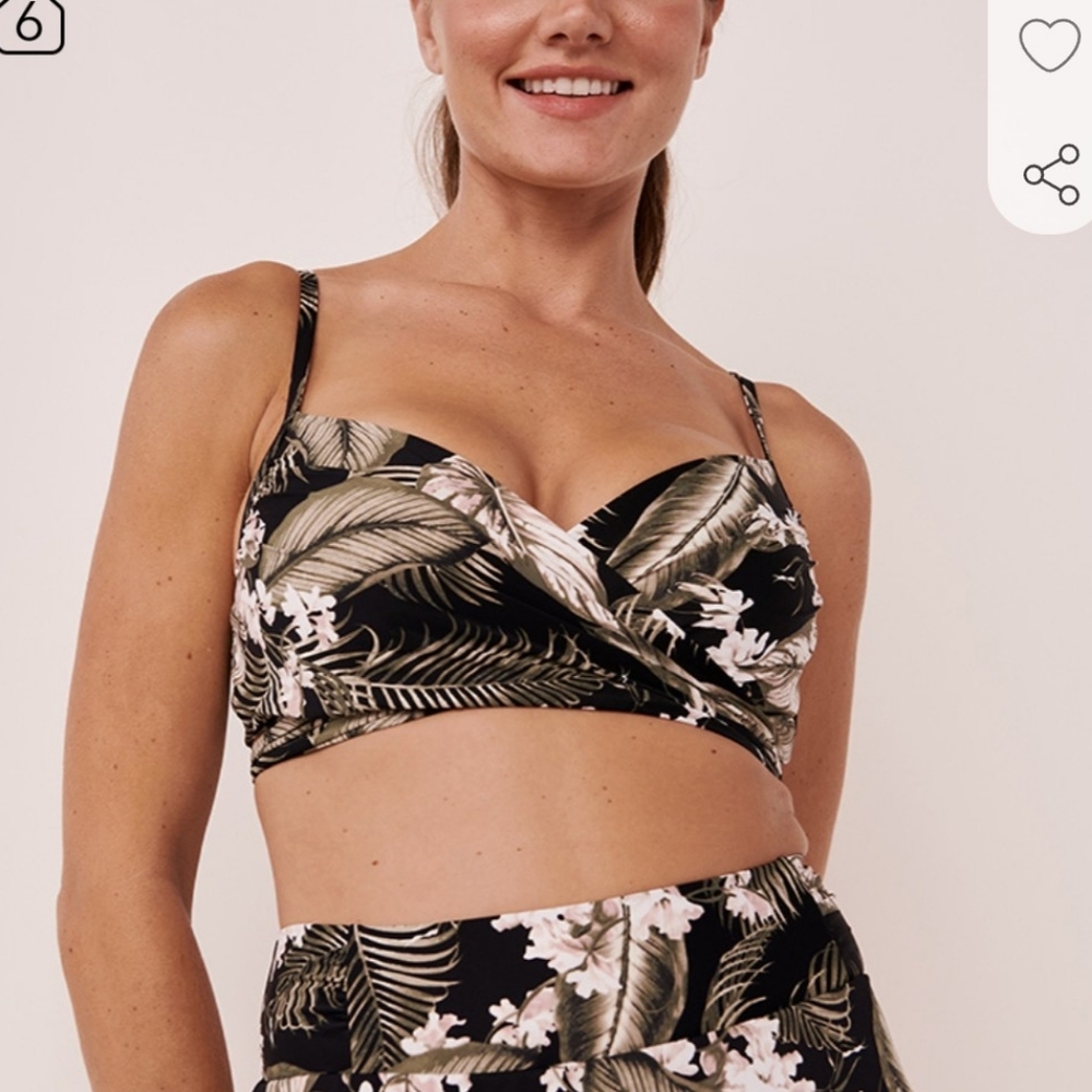 La Vie En Rose Push Up Bikini Top